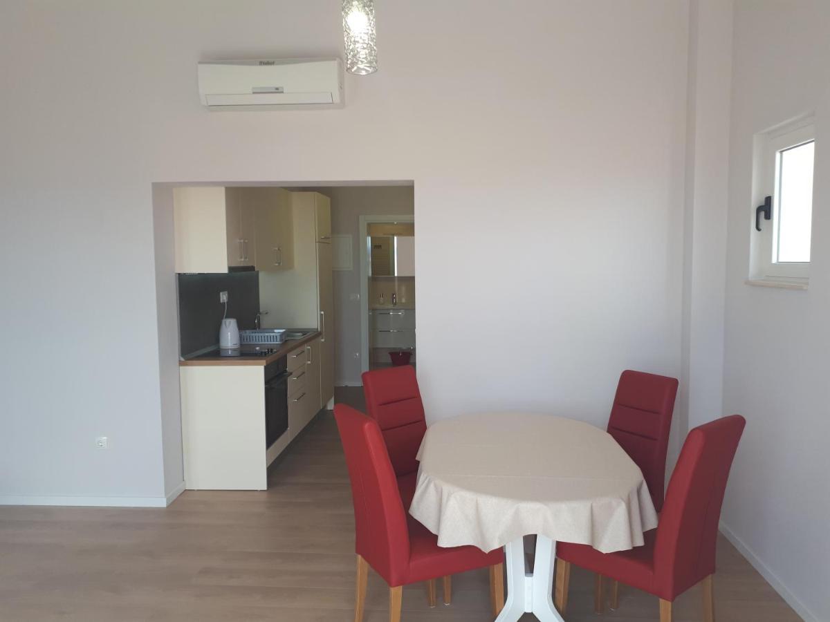 Apartments Sophie Makarska Exterior foto