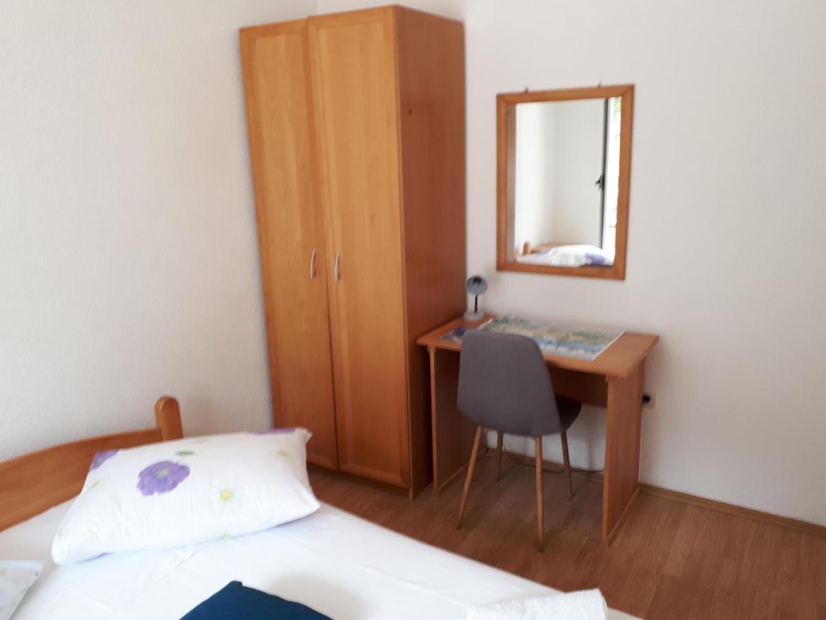 Apartments Sophie Makarska Exterior foto